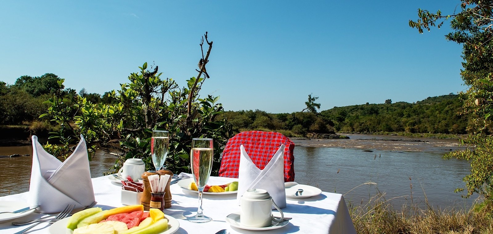 Hippo Pool Breakfast