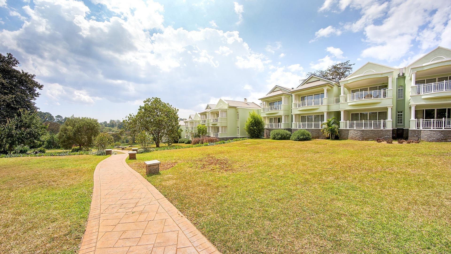 Hemingways Nairobi - image 3