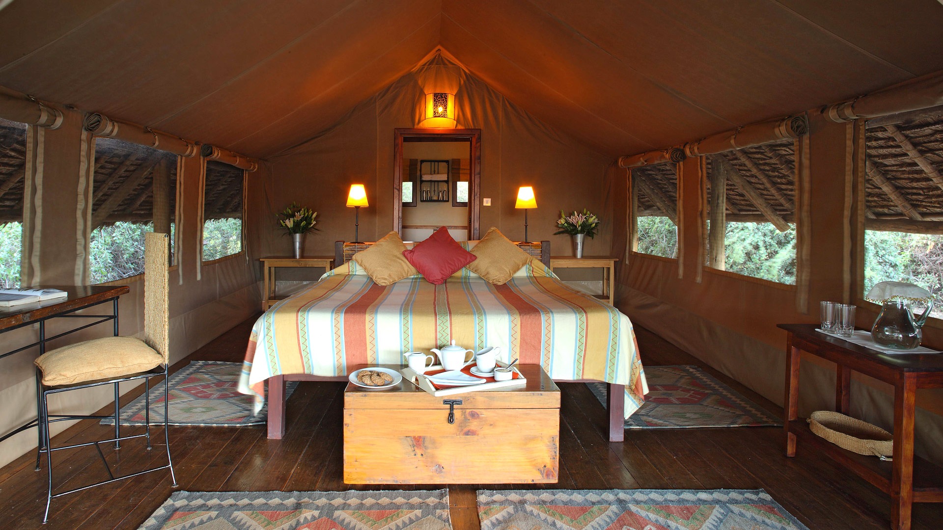 Classic Tented Suite