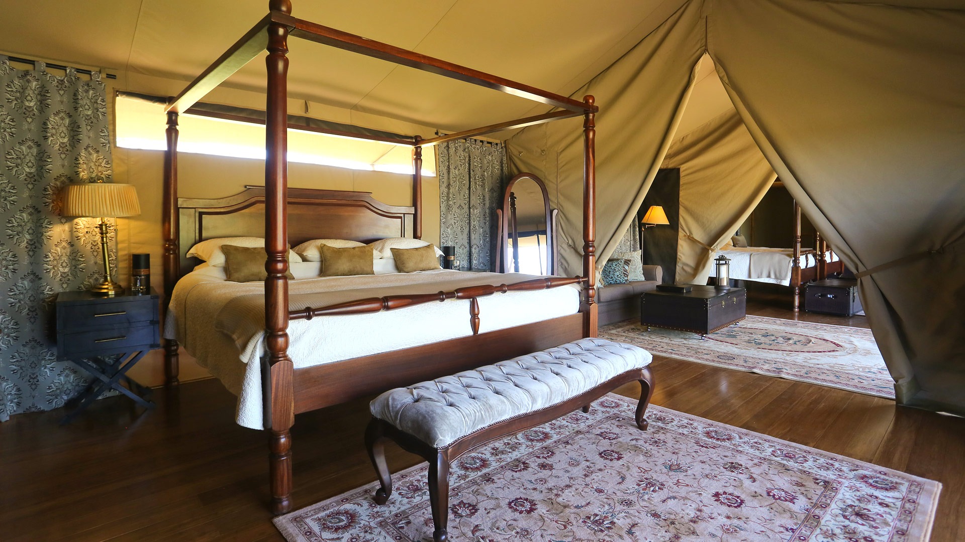 Classic Tented Suite