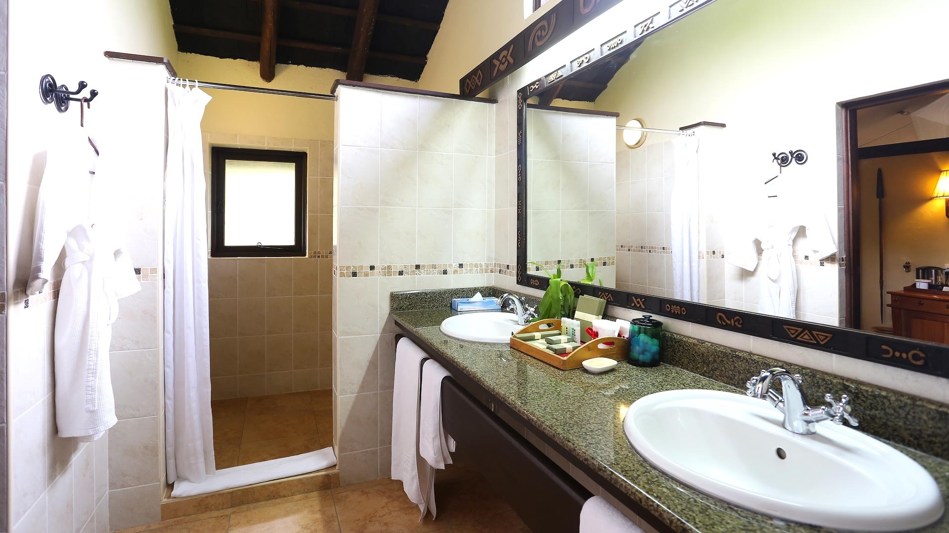 Sarova Mara Game Camp - image 1
