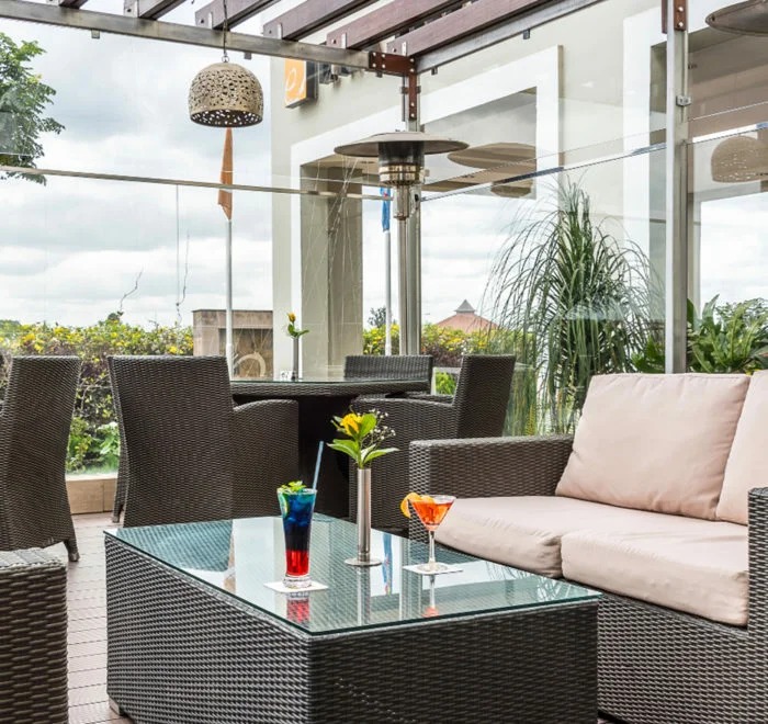 Eka Hotel - image 1