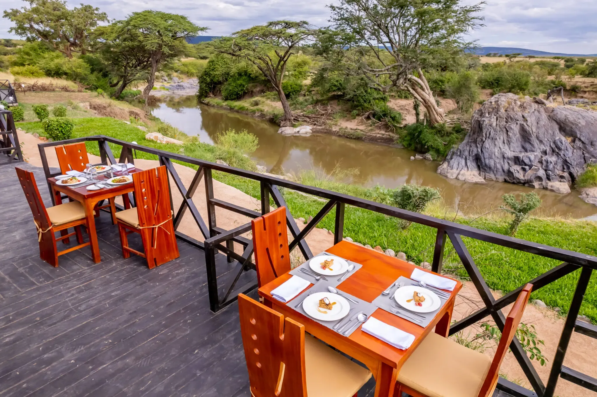 Dining at Mtito Safari Camp