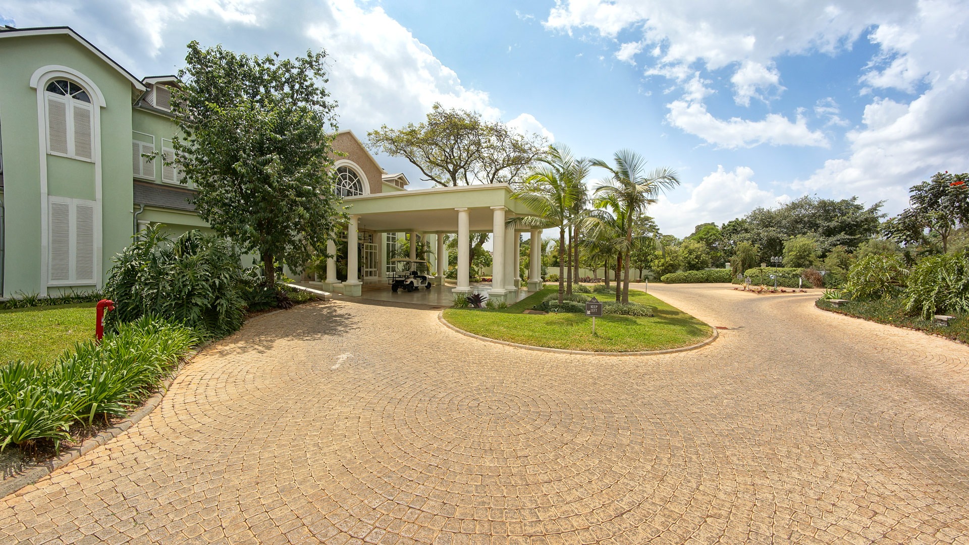 Hemingways Nairobi - image 6