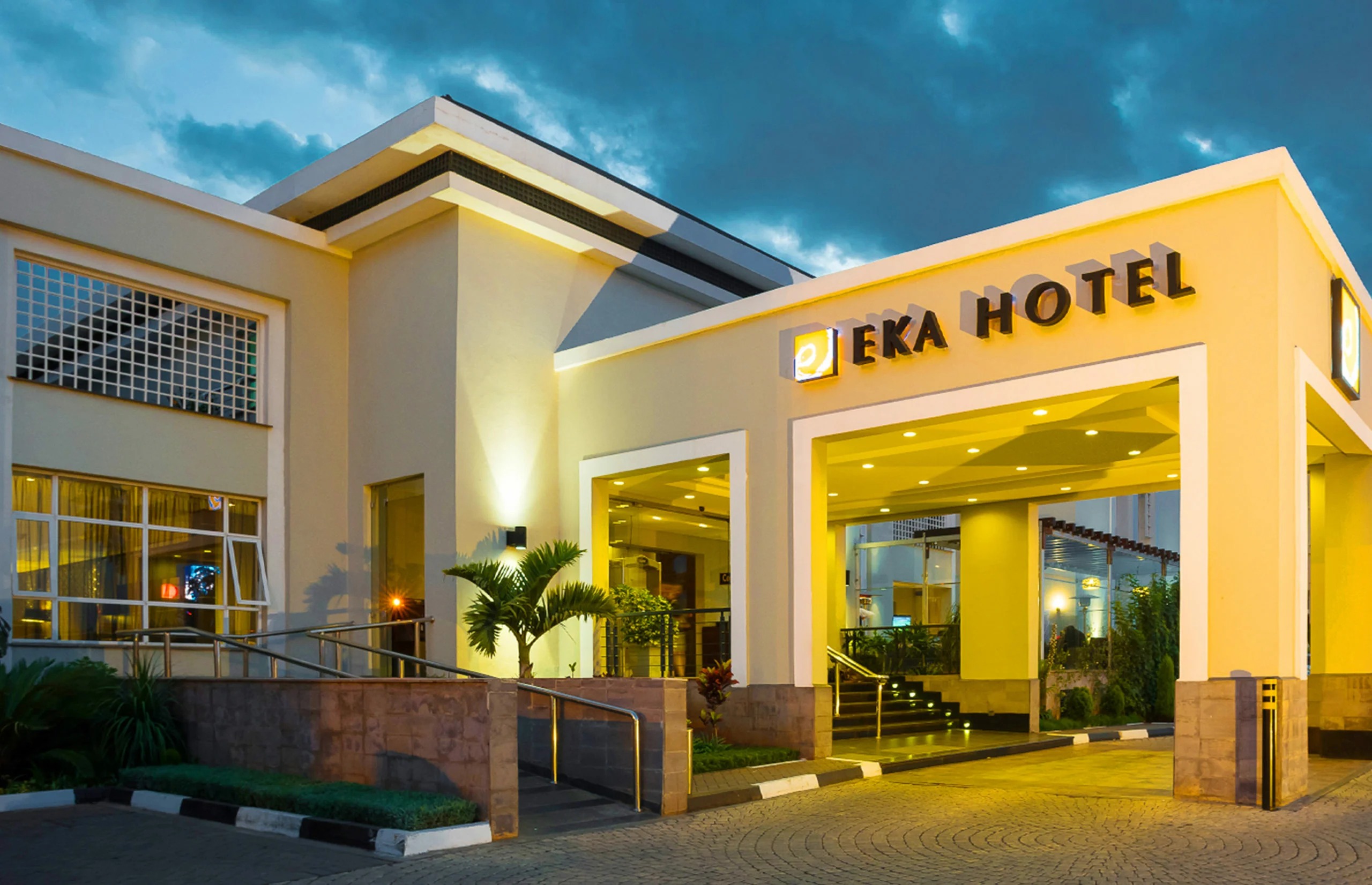 Eka Hotel - image 6