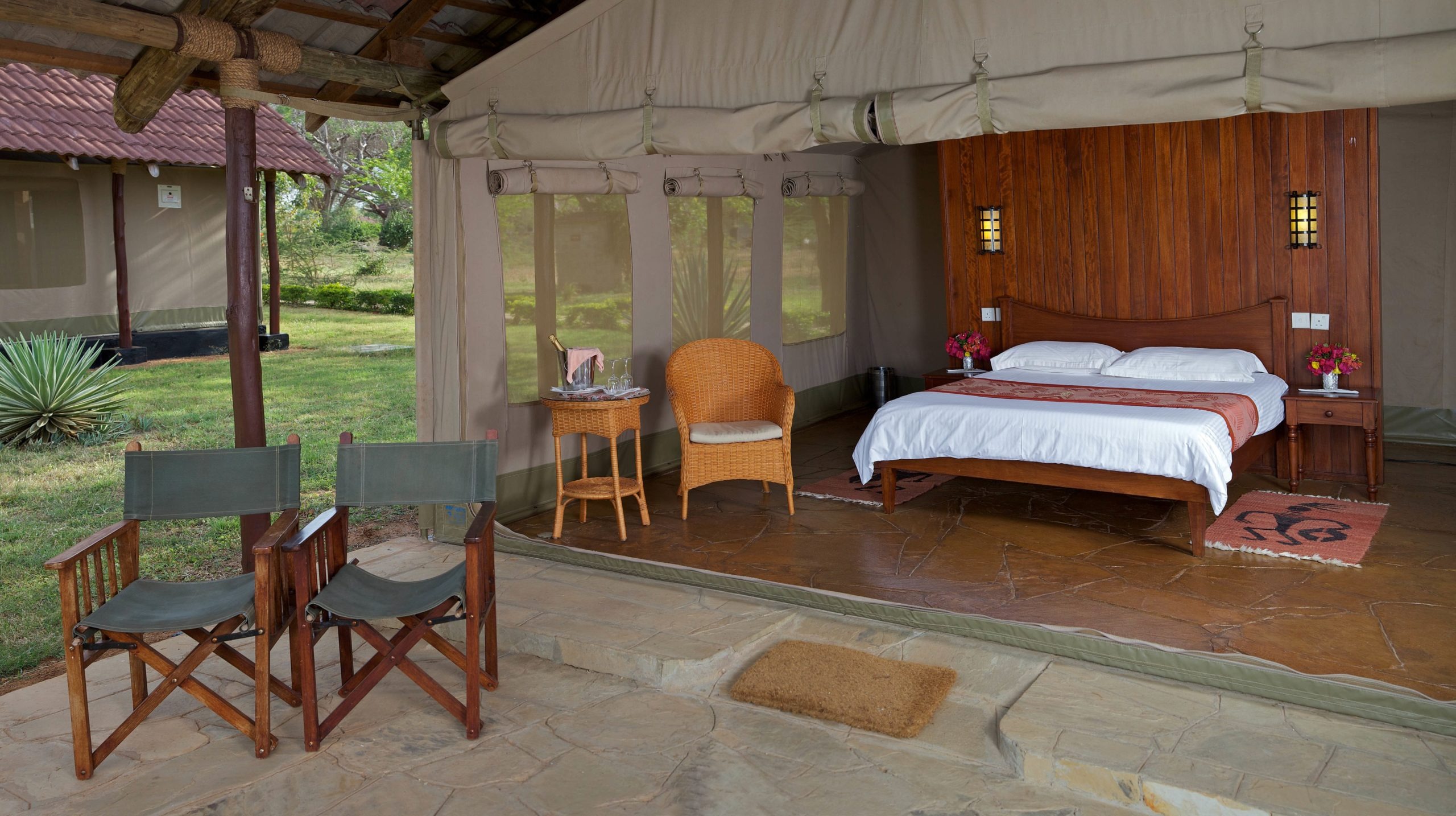 Ashnil Aruba - image 1