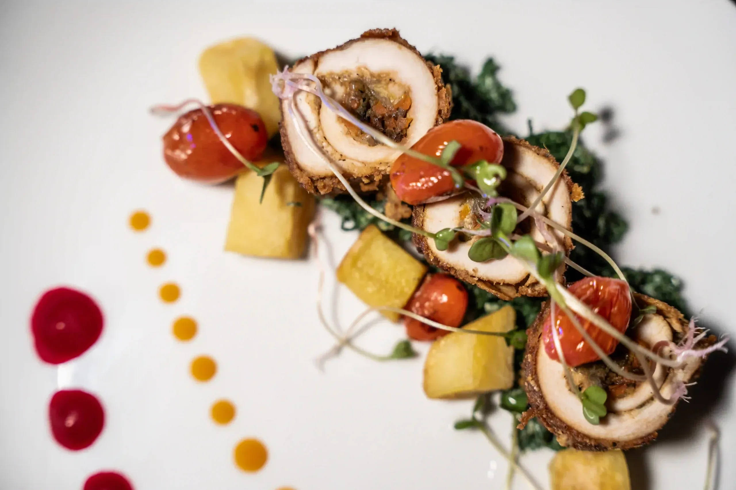 Dining at Soroi Lions Bluff Lodge