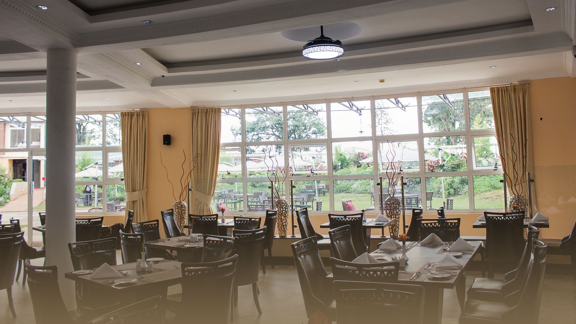 Dining at Elysian Resort